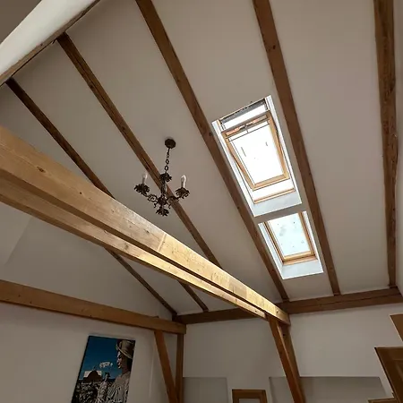 Garsoniera 2 Langa Plaja Проживание в семье *