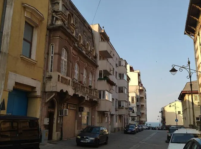 Garsoniera 2 Langa Plaja Homestay szállás *